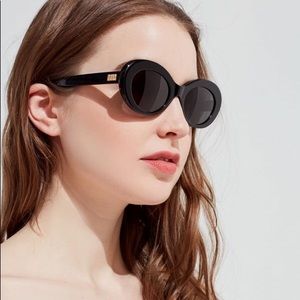 Crap Eyewear Love Tempo - Black.